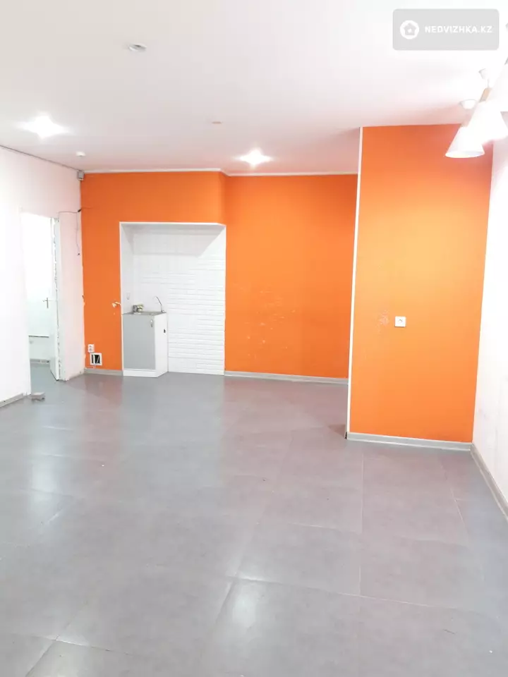 Помещение, этаж 1 из 1, В жилом доме, 125 м², На длительный срок, фотография 3
