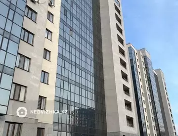 2-комнатная квартира, этаж 3 из 12, 64 м², миниатюра 11