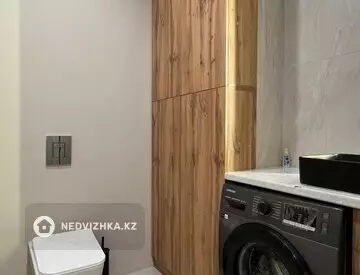 2-комнатная квартира, этаж 9 из 13, 46 м², миниатюра 7