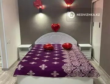 1-комнатная квартира, этаж 3 из 4, 32 м², По часам