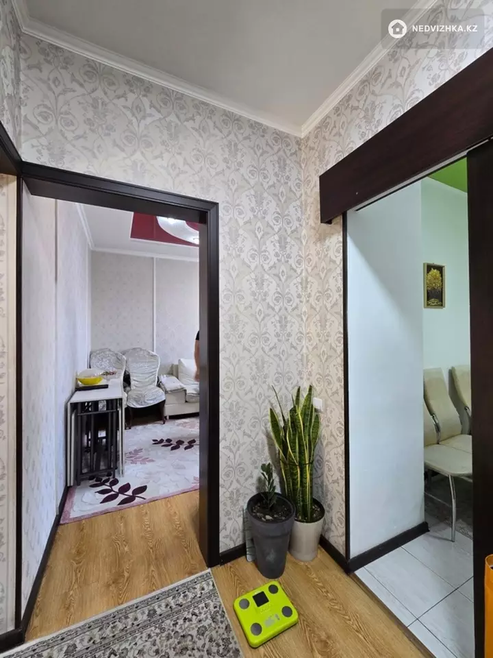4-комнатная квартира, этаж 6 из 9, 96 м², фотография 3