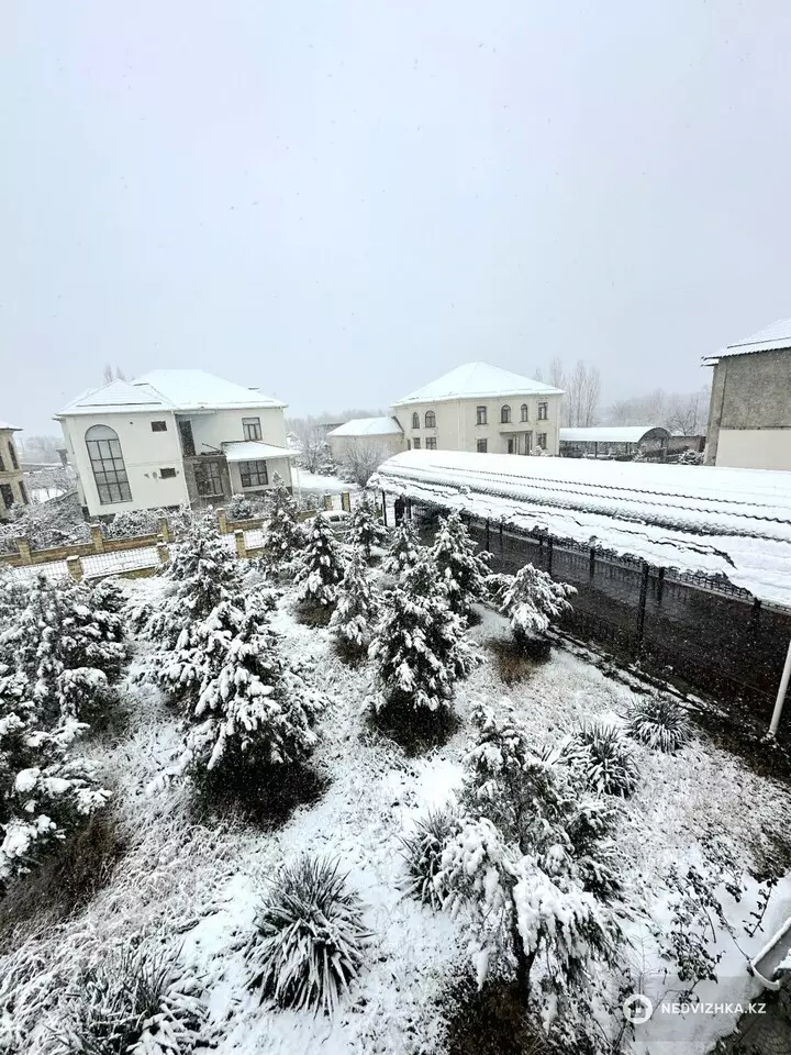9-комнатный дом, 12 соток, 500 м², фотография 3