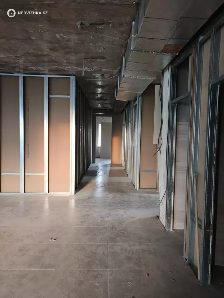 Офис, этаж 5 из 5, В бизнес-центре, 600 м², На длительный срок, 2-фотосурет
