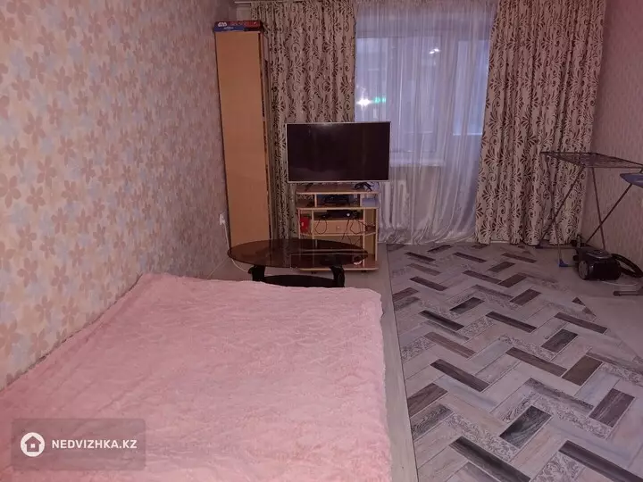 3-комнатная квартира, этаж 2 из 5, 61 м²