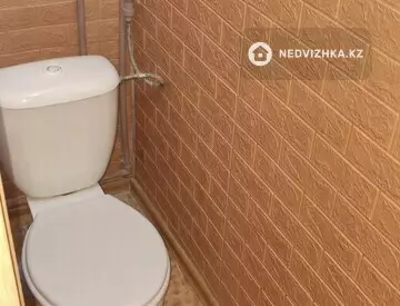 3-комнатная квартира, этаж 2 из 5, 61 м², миниатюра 10