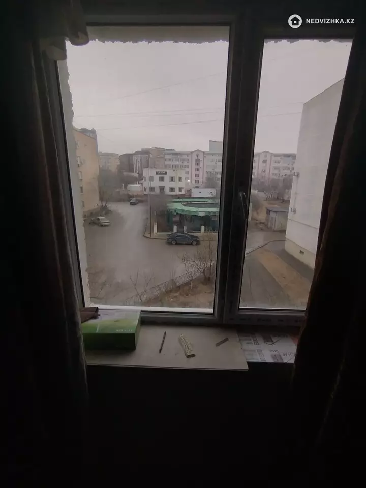 3-комнатная квартира, этаж 3 из 5, 87 м², фотография 2