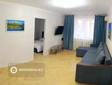 2-бөлмелі пәтер, қабат 2 барлық қабат саны 4, 43 м², Посуточно, 1-нобай