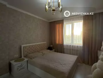 2-комнатная квартира, этаж 7 из 10, 60 м², миниатюра 2