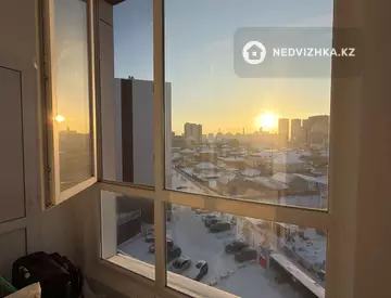 2-комнатная квартира, этаж 7 из 10, 60 м², миниатюра 9