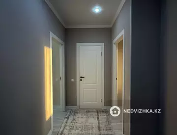 2-комнатная квартира, этаж 7 из 10, 60 м², миниатюра 10