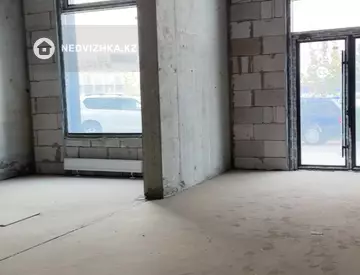 Помещение, этаж 2 из 2, В жилом доме, 212 м²