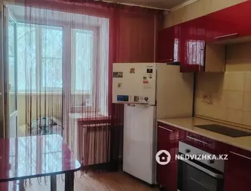 1-комнатная квартира, этаж 1 из 9, 39 м², миниатюра 1