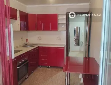 1-комнатная квартира, этаж 1 из 9, 39 м², миниатюра 2