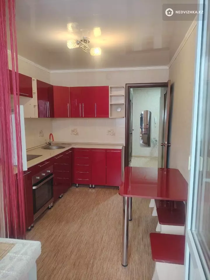 1-комнатная квартира, этаж 1 из 9, 39 м², фотография 2