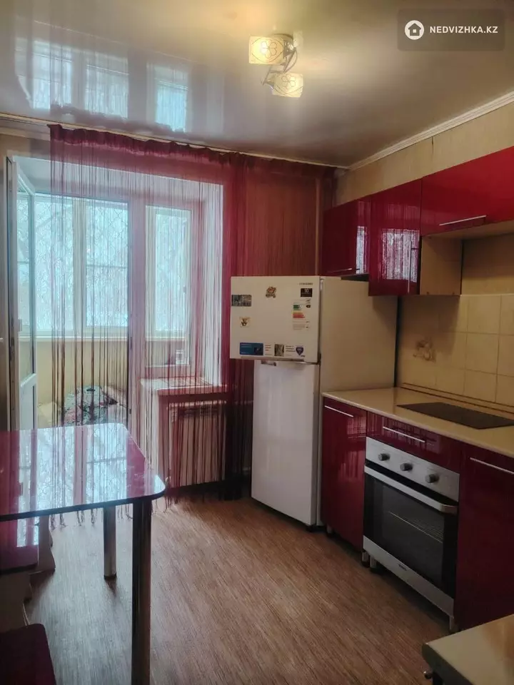 1-комнатная квартира, этаж 1 из 9, 39 м², фотография 4