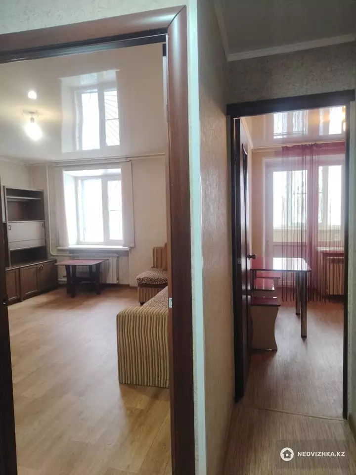 1-комнатная квартира, этаж 1 из 9, 39 м², фотография 5