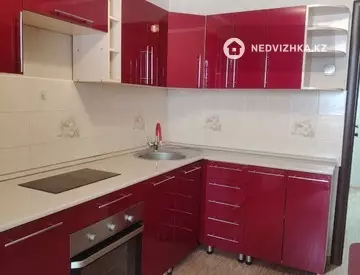 1-комнатная квартира, этаж 1 из 9, 39 м², миниатюра 3