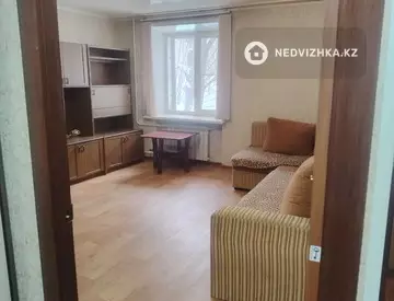 1-комнатная квартира, этаж 1 из 9, 39 м², миниатюра 7