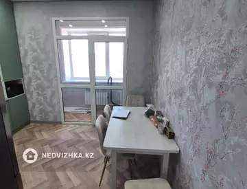 1-комнатная квартира, этаж 4 из 6, 45 м², миниатюра 1