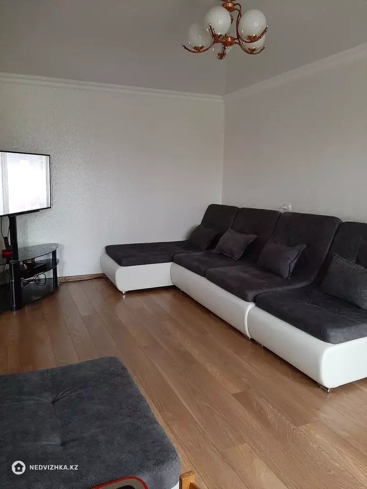2-комнатная квартира, этаж 5 из 7, 45 м²