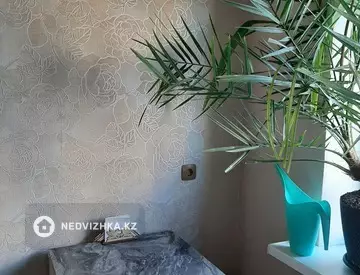 2-комнатная квартира, этаж 5 из 7, 45 м², миниатюра 6