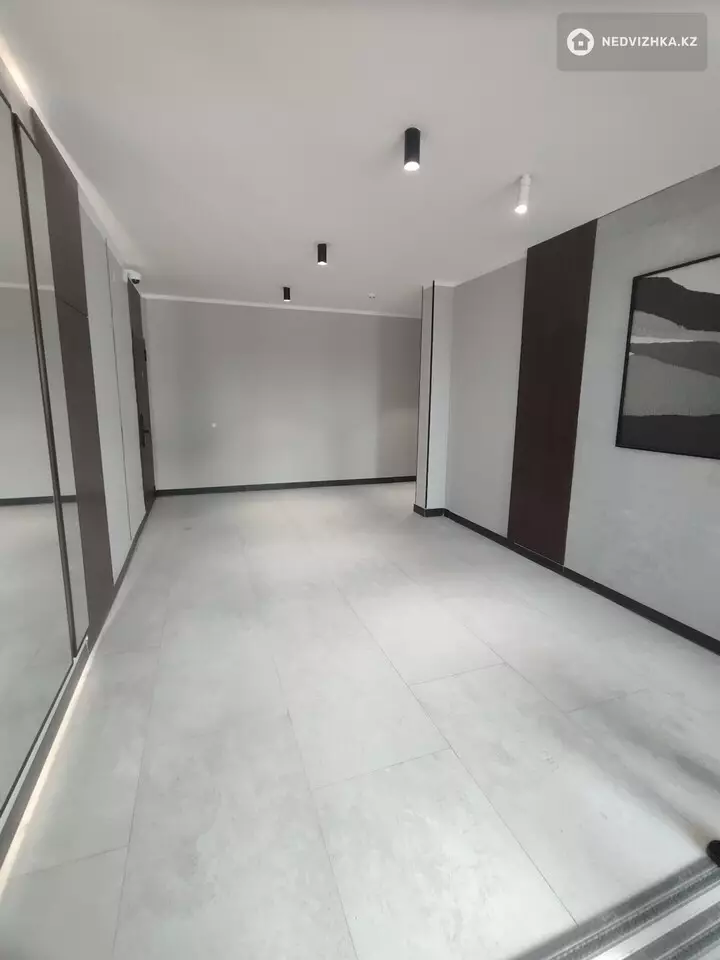 1-комнатная квартира, этаж 3 из 7, 42 м², фотография 3
