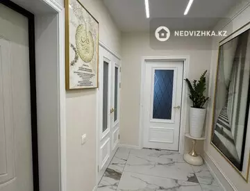 3-комнатная квартира, этаж 13 из 15, 109 м², миниатюра 7