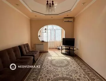 3-комнатная квартира, этаж 4 из 5, 70 м², миниатюра 11