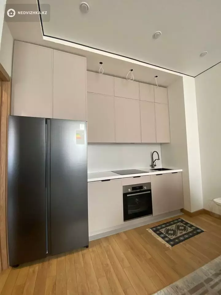 3-комнатная квартира, этаж 9 из 14, 61 м², фотография 3
