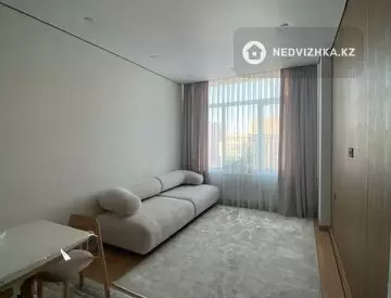 3-комнатная квартира, этаж 9 из 14, 61 м², миниатюра 1
