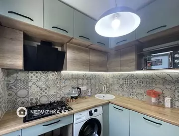 1-комнатная квартира, этаж 2 из 4, 33 м², миниатюра 1