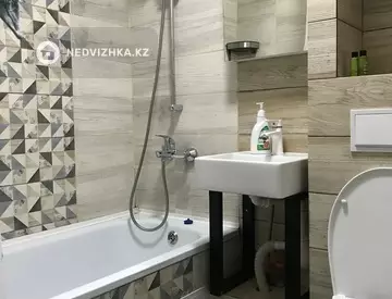 1-комнатная квартира, этаж 2 из 4, 33 м², миниатюра 6