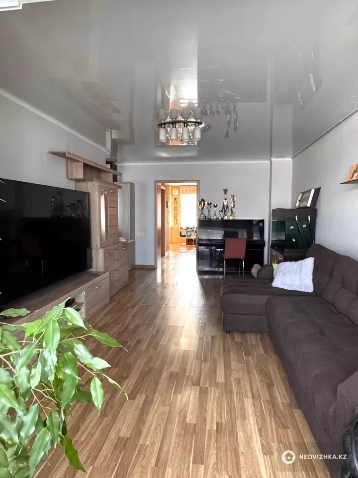 4-бөлмелі пәтер, қабат 3 барлық қабат саны 3, 150 м², 2-фотосурет