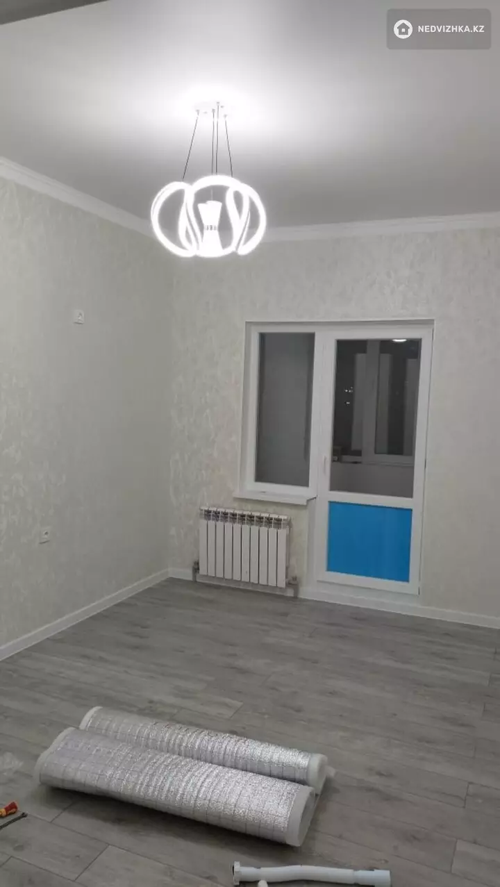 3-комнатная квартира, этаж 3 из 5, 82 м², фотография 5