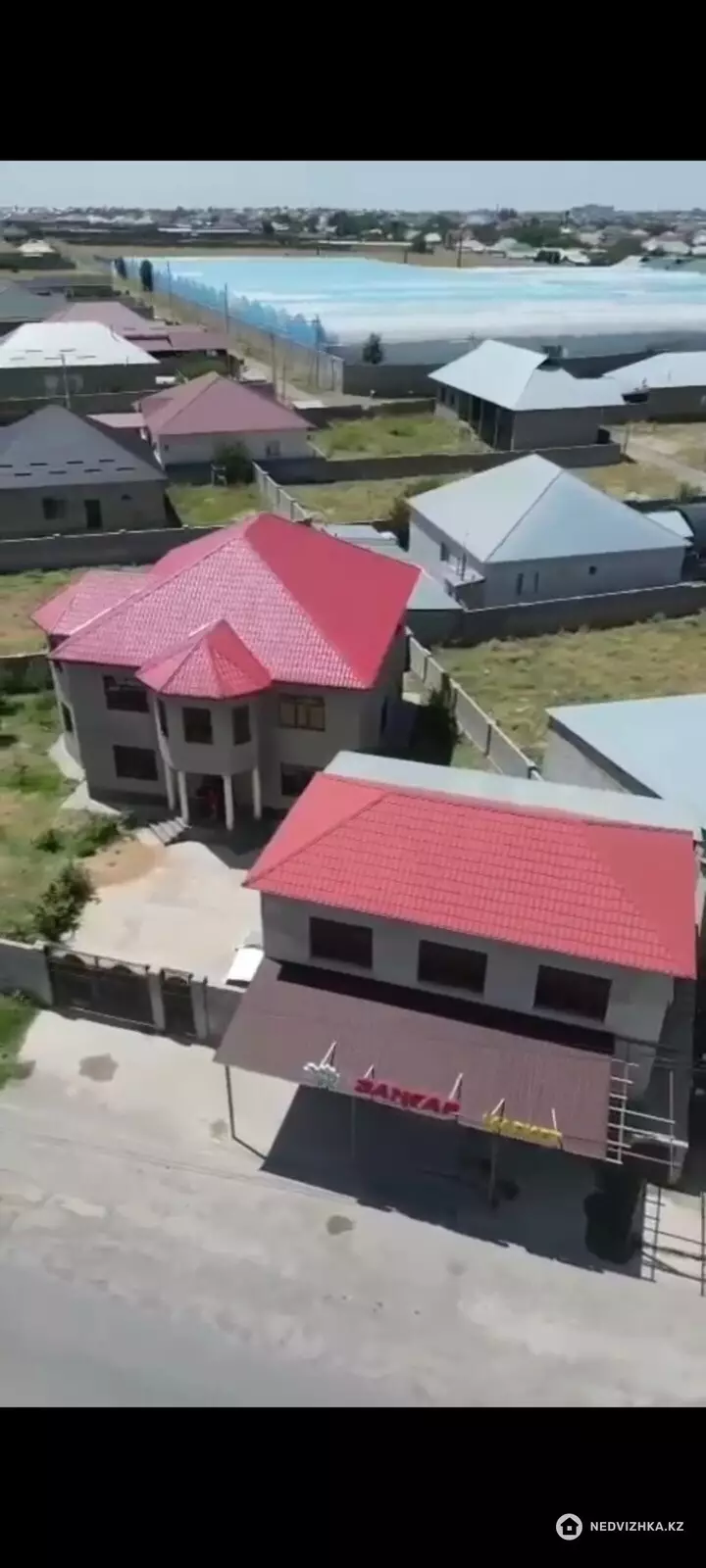 7-комнатный дом, 11 соток, 32 м²