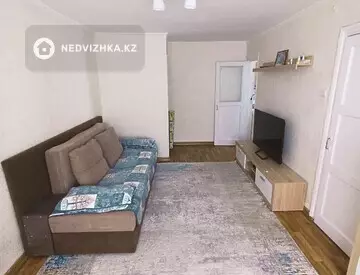 2-комнатная квартира, этаж 3 из 3, 41 м², миниатюра 5