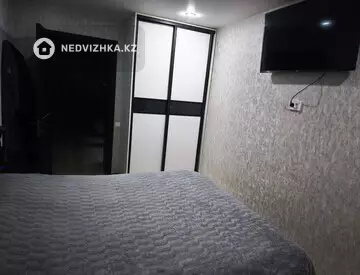 3-комнатная квартира, этаж 9 из 9, 65 м², миниатюра 8