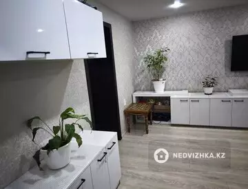 3-комнатная квартира, этаж 9 из 9, 65 м², миниатюра 9