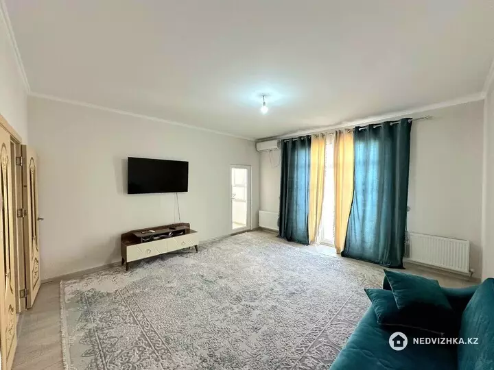 3-комнатная квартира, этаж 6 из 9, 82 м², 3-фотосурет