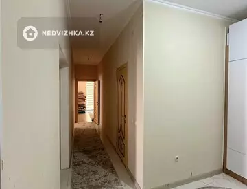 3-комнатная квартира, этаж 6 из 9, 82 м², миниатюра 11