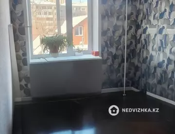 3-комнатная квартира, этаж 2 из 6, 63 м²
