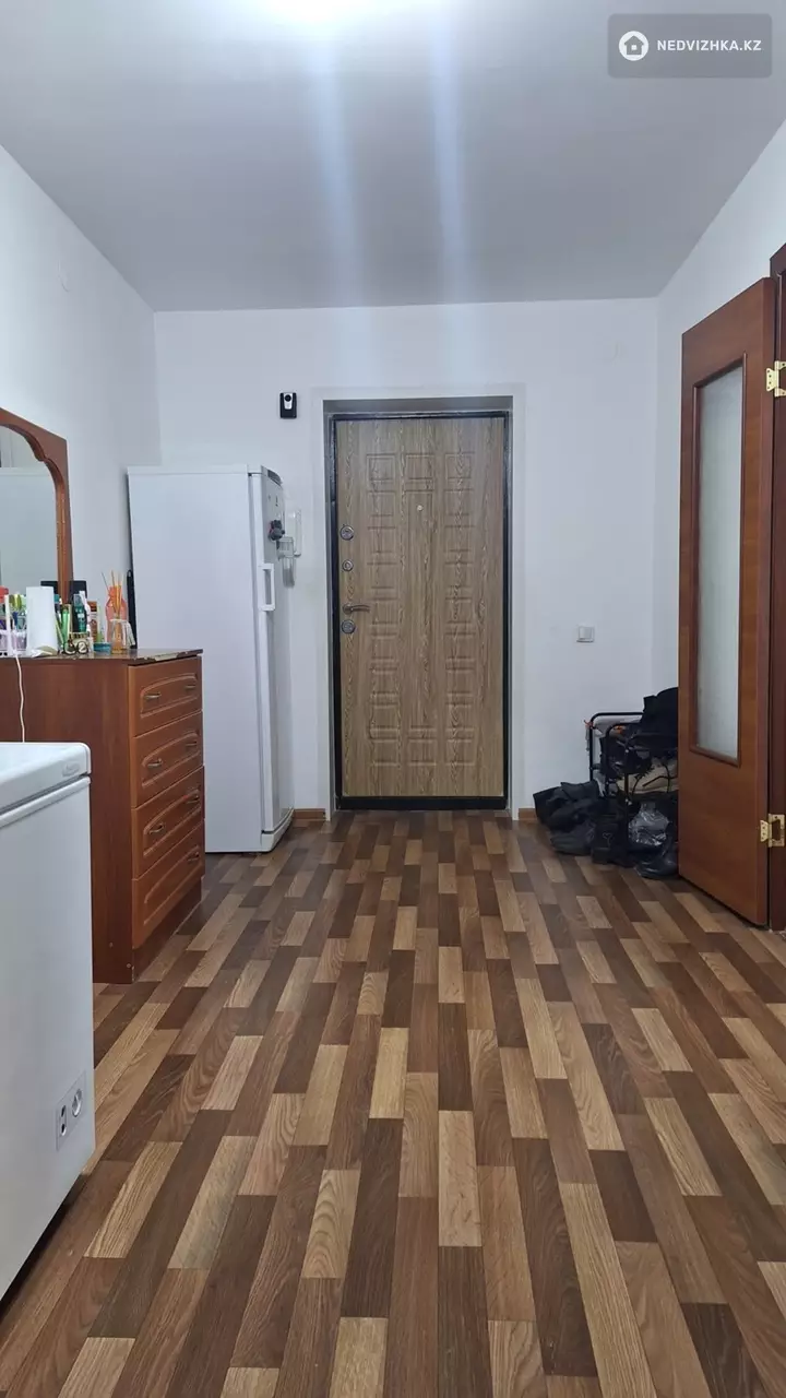 3-комнатная квартира, этаж 1 из 9, 87 м², фотография 3