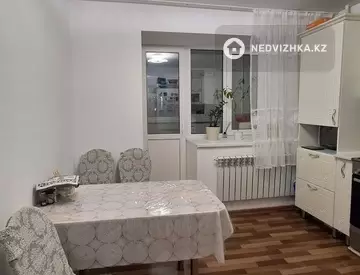 3-комнатная квартира, этаж 1 из 9, 87 м², миниатюра 10