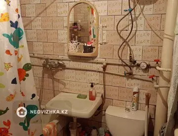 2-комнатная квартира, этаж 4 из 5, 45 м², миниатюра 7