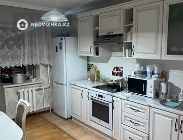 3-комнатная квартира, этаж 7 из 10, 80 м², миниатюра 3