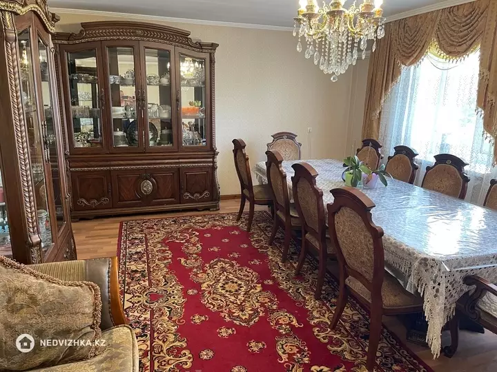 5-комнатная часть дома, 10 соток, 122 м², фотография 2