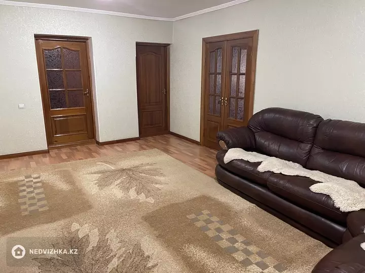 5-комнатная часть дома, 10 соток, 122 м², фотография 4