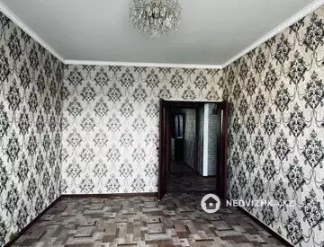 2-комнатная квартира, этаж 5 из 5, 49 м², миниатюра 1