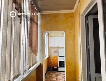 2-комнатная квартира, этаж 5 из 5, 49 м², миниатюра 6