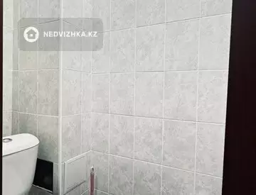 2-комнатная квартира, этаж 5 из 5, 49 м², миниатюра 10